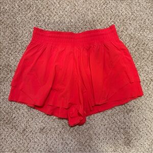Lululemon Shake It Out High-Rise
Running Short 2.5"
Colour Red Glow